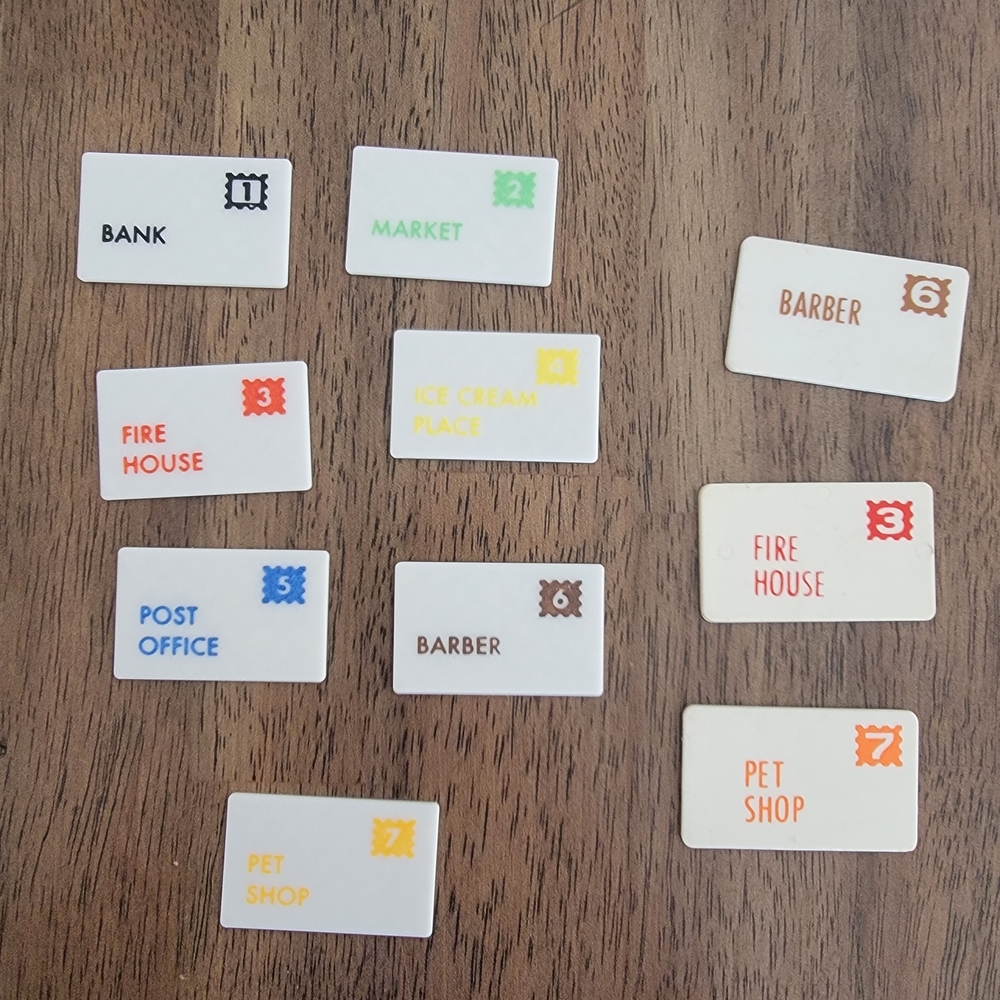 Vintage Fisher Price Little People #2500 Main Street REPLACEMENT MAIL Set of 7